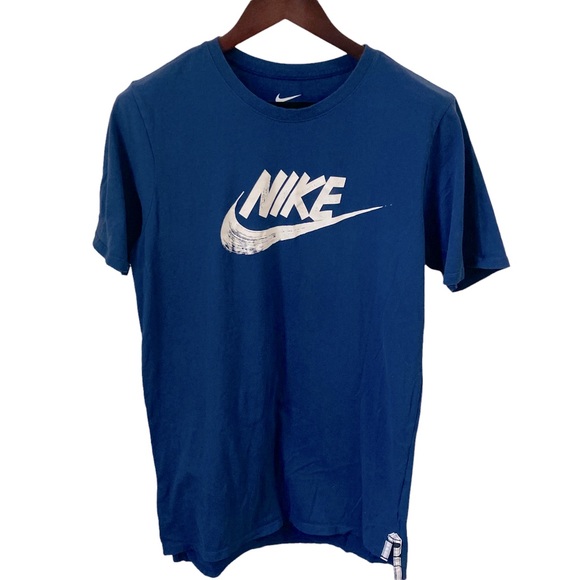 Nike Swoosh Tee S - Picture 2 of 6